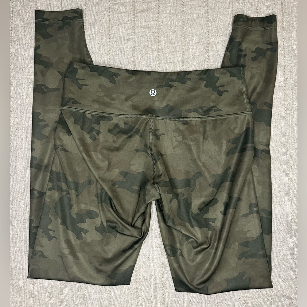 Lululemon Align Leggings 28” - Green Camo - Size 6